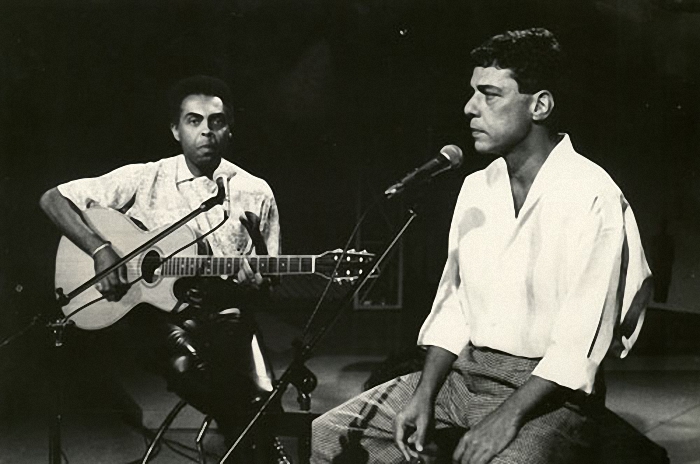 Representações e apropriações de engajamento nas canções de Gilberto Gil e Chico Buarque